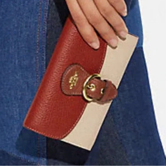 Unique luxury COACH Kleo Wallet In Colorblock 🔥🧡 - Picture 5 of 8